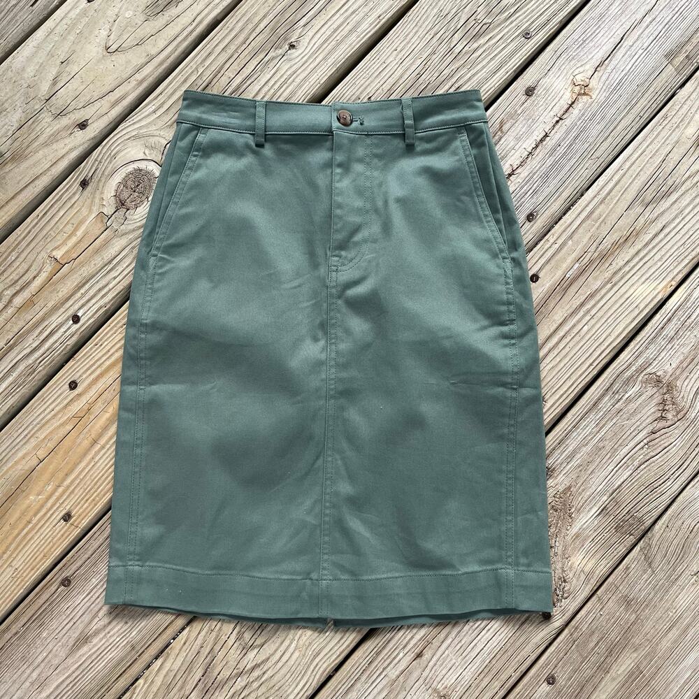 J.Crew Factory Women's Chino Pencil Skirt Color Topiary Size 00. NEW!